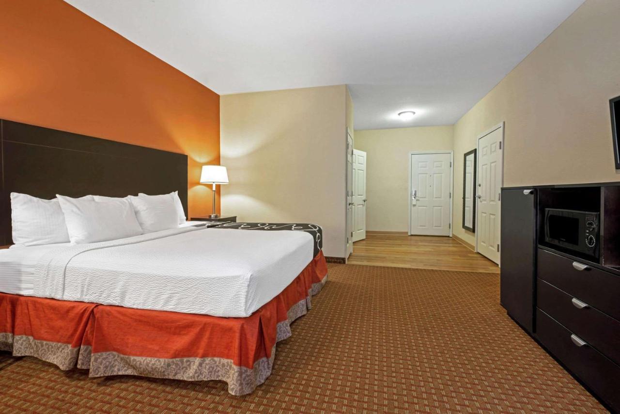 La Quinta By Wyndham Port Arthur Exterior photo
