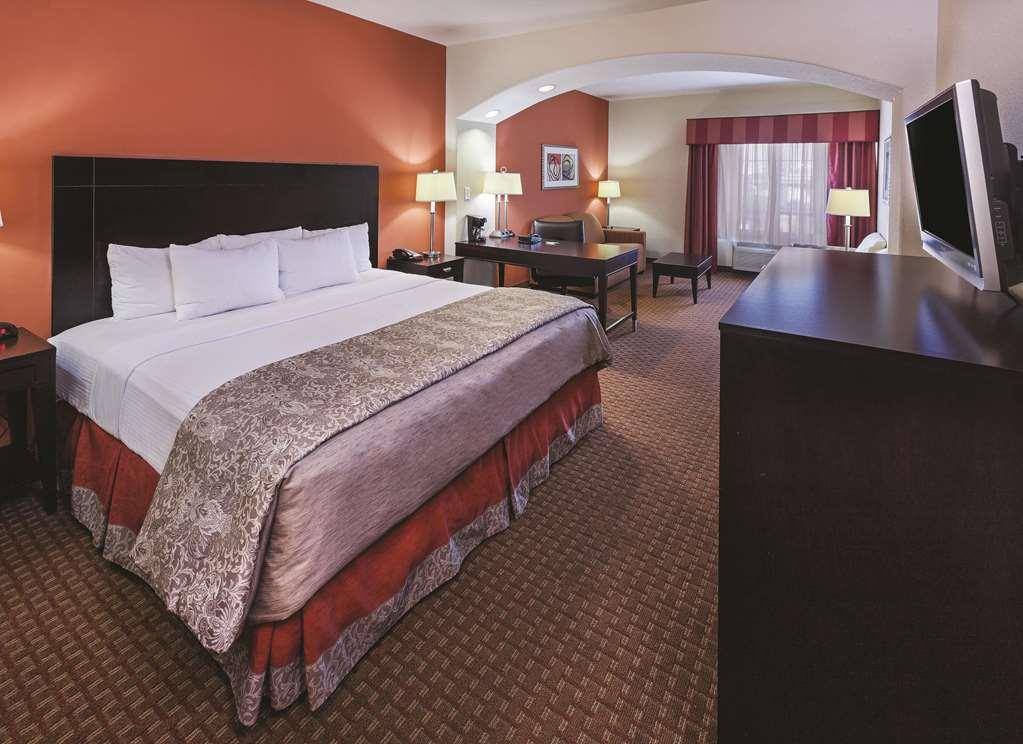 La Quinta By Wyndham Port Arthur Room photo