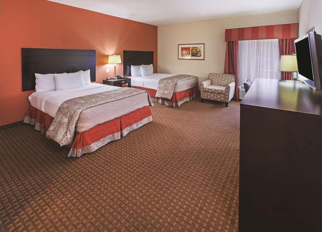 La Quinta By Wyndham Port Arthur Room photo