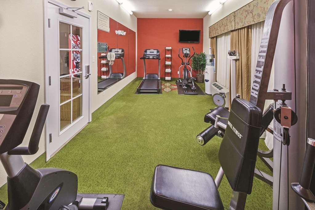 La Quinta By Wyndham Port Arthur Facilities photo